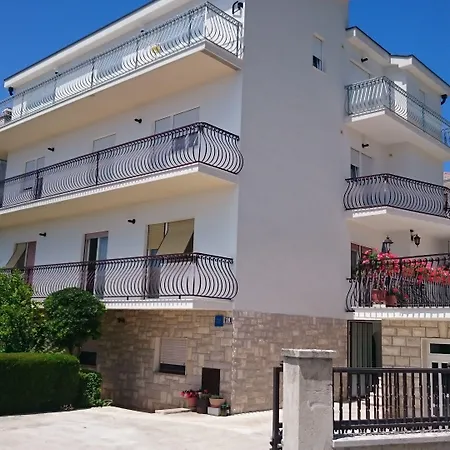 Apartment Ivan